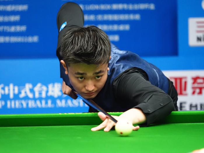 埃德森的潜 埃德森的潜