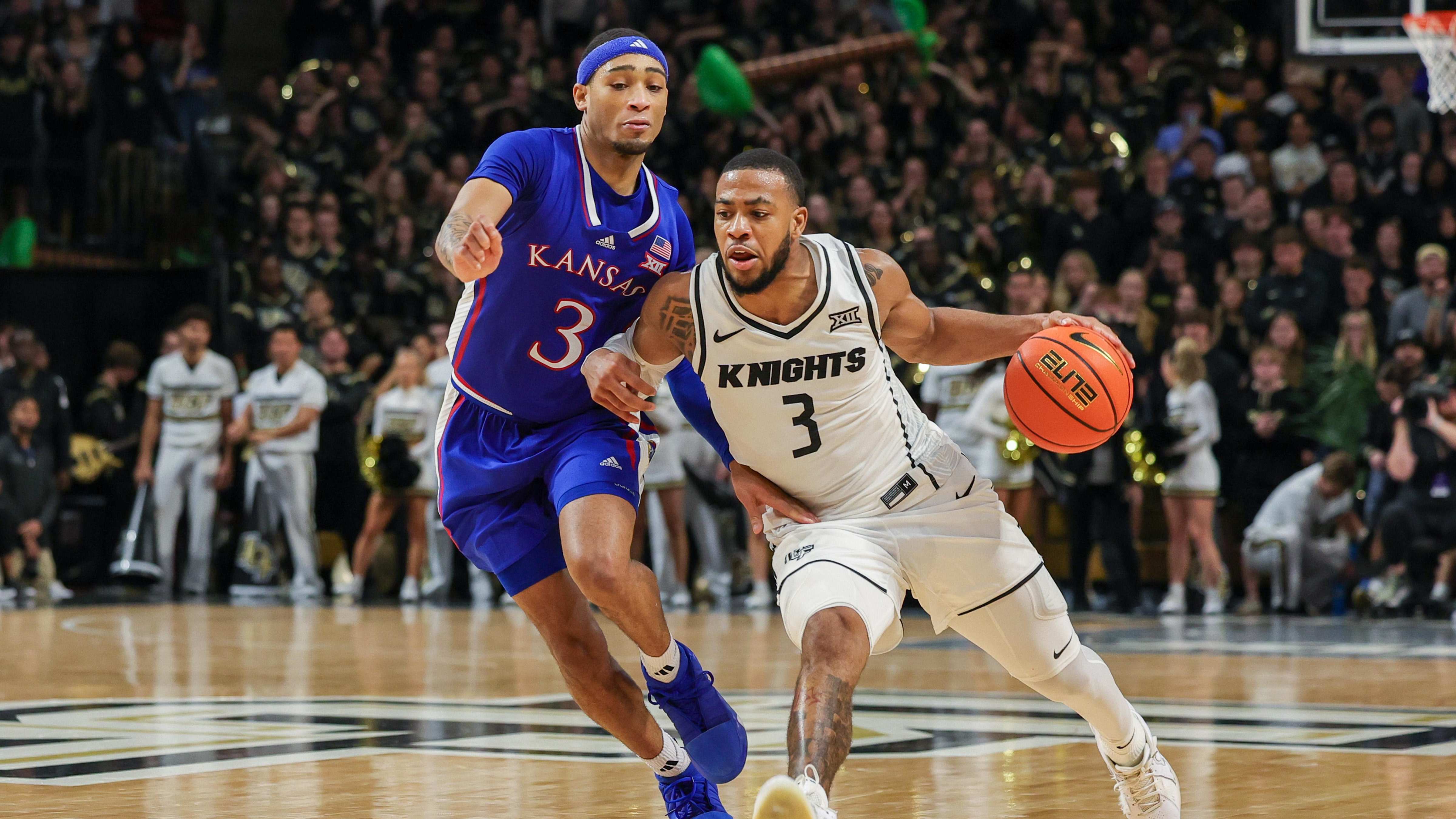 里的稳压阀 里的稳压阀