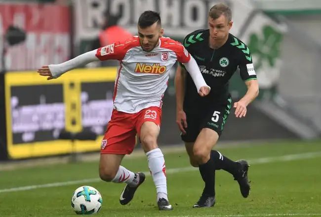 并非情绪化 并非情绪化